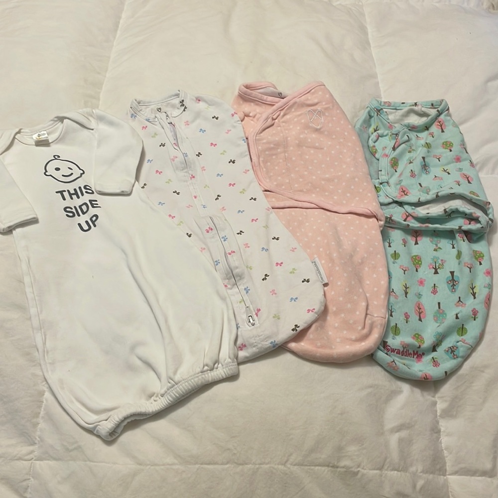 Lot of 4 Swaddles